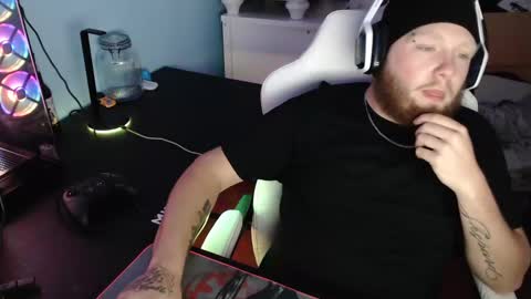 Snapshot of big1236955345 chatting on October 27, 1:04 pm big1236955345 online show from October 27, 1:04 pm