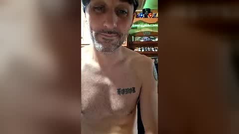 Snapshot of big_and_tasty_69 chatting on July 18, 3:16 pm Big Tasty online show from July 18, 3:16 pm