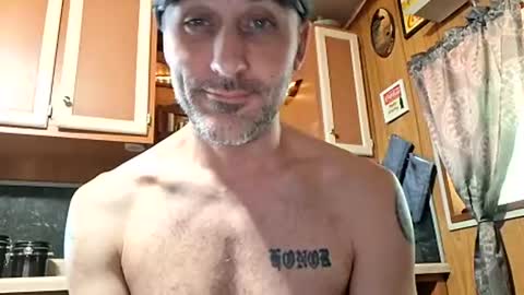 Snapshot of big_and_tasty_69 chatting on July 31, 7:02 pm Big Tasty online show from July 31, 7:02 pm