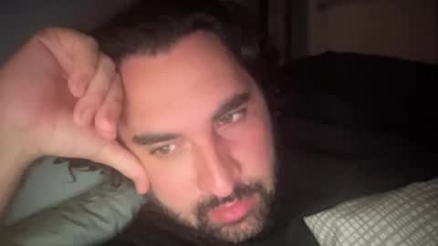 Snapshot of big_b23 chatting on June 1, 10:33 pm big_b23 online show from June 1, 10:33 pm