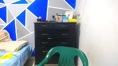 big_black11 online show from February 4, 2:21 pm