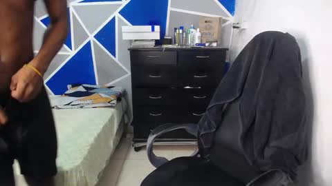 big_black11 online show from October 20, 11:10 am