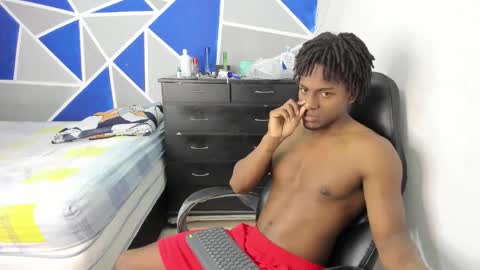 big_black11 online show from December 22, 1:19 pm