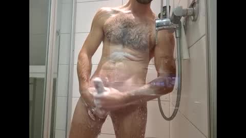 Snapshot of big_cock_fuckvon chatting on December 11, 4:20 pm Tim online show from December 11, 4:20 pm