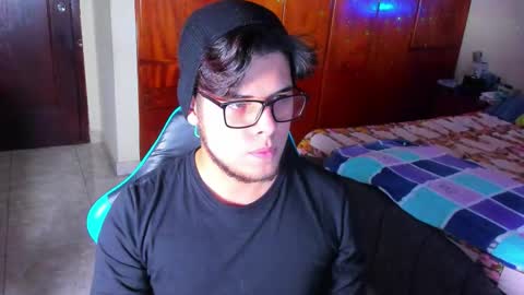 Logan Sprouse online show from October 24, 8:27 pm