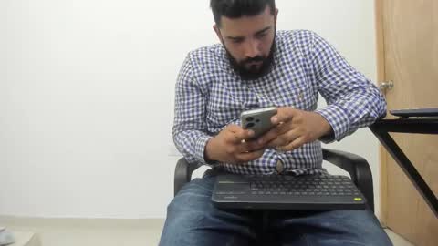 Tommy online show from November 20, 8:41 pm