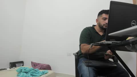 Snapshot of big_dad69 chatting on December 16, 2:44 pm Tommy online show from December 16, 2:44 pm