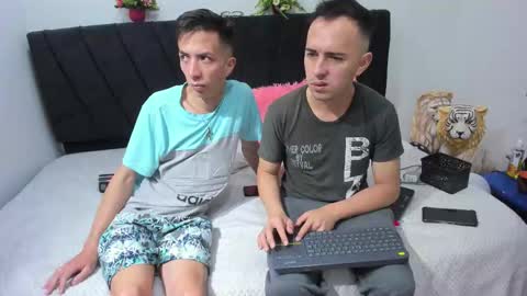 john and cris online show from January 17, 5:16 pm