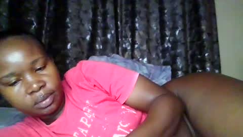 Snapshot of big_diva chatting on June 22, 3:25 am big_diva online show from June 22, 3:25 am