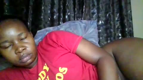 Snapshot of big_diva chatting on July 6, 12:51 am big_diva online show from July 6, 12:51 am