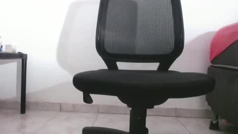 Snapshot of big_masterr chatting on September 27, 5:23 am big_masterr online show from September 27, 5:23 am