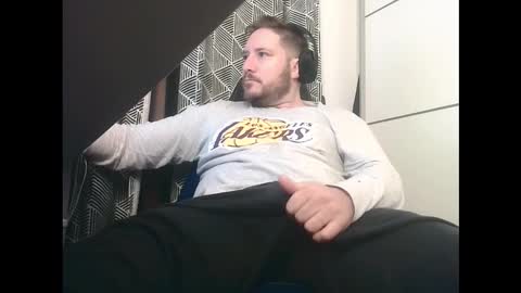 bigbroly88 online show from December 21, 6:31 am