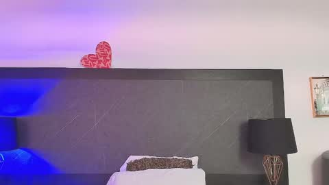 Snapshot of big_tits_in_your_face chatting on December 10, 1:54 am Tell me Sophia  online show from December 10, 1:54 am