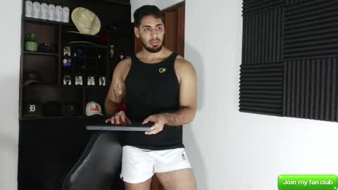 Hot Versx online show from July 9, 3:05 pm