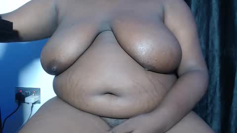 bella online show from November 17, 7:19 pm