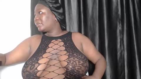 bella online show from November 21, 7:12 pm