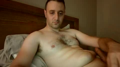 Snapshot of bigaussie4all chatting on June 18, 12:00 am bigaussie4all online show from June 18, 12:00 am