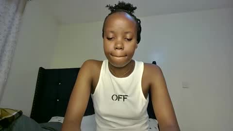 bigbaby004 online show from March 10, 10:04 pm