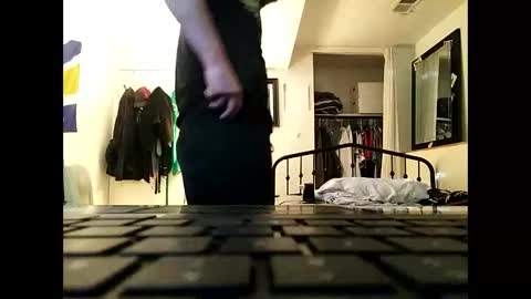 Snapshot of bigbagz2021 chatting on November 4, 8:19 pm BigBagz online show from November 4, 8:19 pm