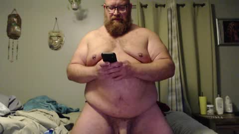 Snapshot of bigbear4cuddles chatting on April 4, 11:57 pm BigBear4Cuddles online show from April 4, 11:57 pm