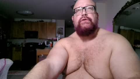 Snapshot of bigbear4cuddles chatting on April 24, 11:29 pm BigBear4Cuddles online show from April 24, 11:29 pm