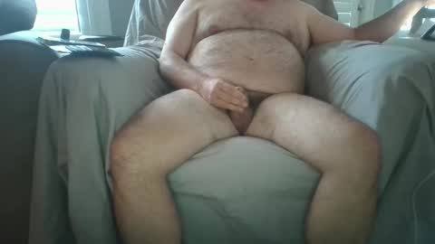 Snapshot of bigbear5186 chatting on October 26, 4:24 pm big boy online show from October 26, 4:24 pm