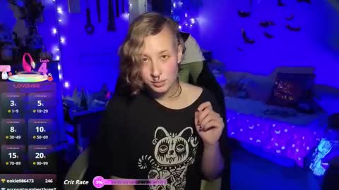 Snapshot of bigbearandbunny chatting on November 3, 11:15 pm bigbearandbunny online show from November 3, 11:15 pm