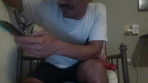 Emi online show from March 18, 8:17 am