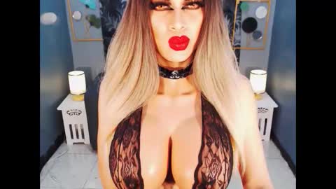 Loraine Cruz online show from February 12, 3:18 pm