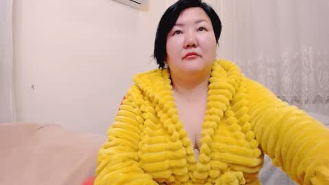 Kira online show from November 11, 1:22 pm