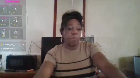 Ashley online show from December 27, 8:35 am