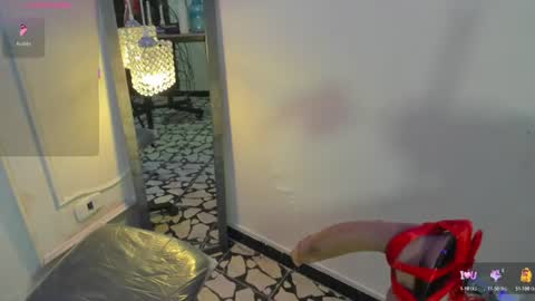 Snapshot of bigboobs_violeta chatting on July 24, 9:02 pm VIOLETA online show from July 24, 9:02 pm