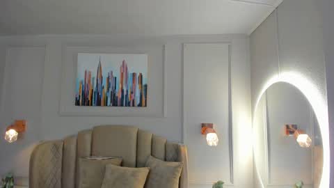   online show from January 23, 10:11 am