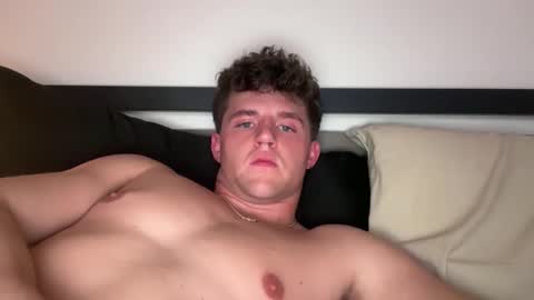 bigbootyburger1 online show from February 10, 7:34 am