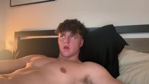 bigbootyburger1 online show from February 19, 11:01 pm