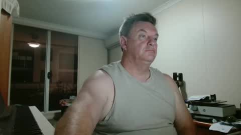 bigboybenny176 online show from April 12, 1:38 pm