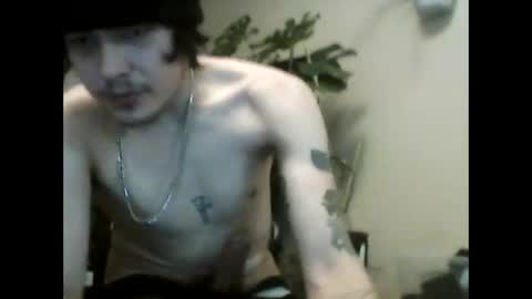 Snapshot of bigbrad0636 chatting on December 19, 12:17 am AllOfTheLovin online show from December 19, 12:17 am