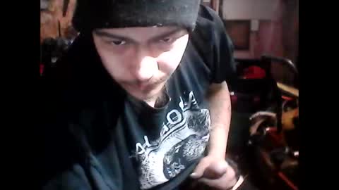 Snapshot of bigbrad0636 chatting on May 1, 4:11 pm AllOfTheLovin online show from May 1, 4:11 pm