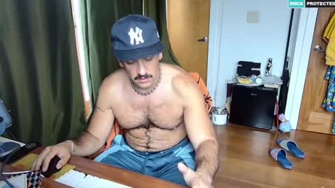 Snapshot of bigbro42069 chatting on April 26, 4:04 pm BigBro online show from April 26, 4:04 pm