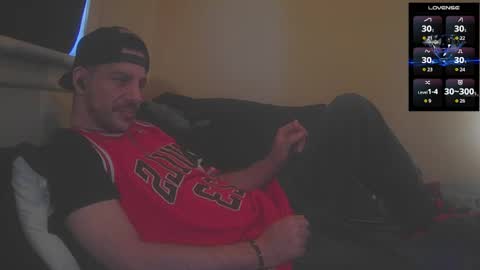 Jon - Im Straight online show from February 21, 9:16 pm