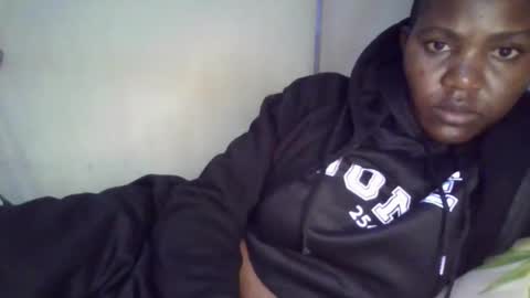 Snapshot of bigclit030 chatting on May 11, 3:01 am bigclit030 online show from May 11, 3:01 am