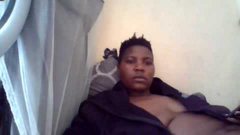 Snapshot of bigclit030 chatting on July 5, 9:38 am bigclit030 online show from July 5, 9:38 am