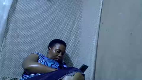 Snapshot of bigclit_wethairypus chatting on June 15, 7:49 pm bigclit_wethairypus online show from June 15, 7:49 pm