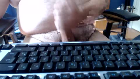 Snapshot of bigcock4u2cme chatting on June 22, 4:37 pm bigcock4u2cme online show from June 22, 4:37 pm