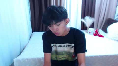 bigcock_kerbzz online show from March 13, 12:28 am