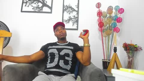 sexy muscle online show from March 11, 2:32 am