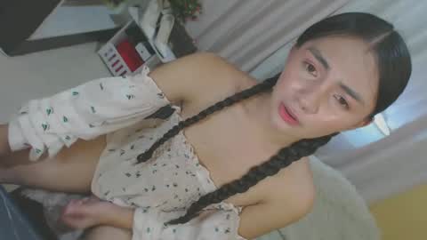 Snapshot of bigcock_yeng chatting on December 12, 2:26 am Yeng online show from December 12, 2:26 am