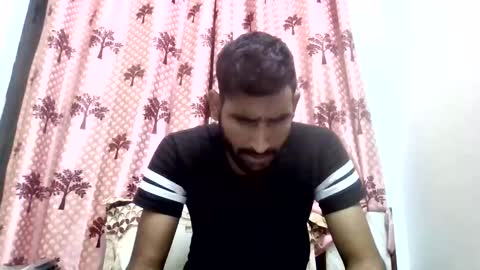 akash online show from December 14, 9:25 am