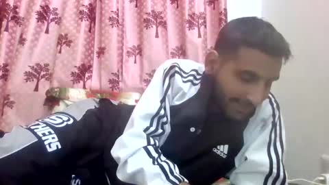 akash online show from February 24, 9:18 am