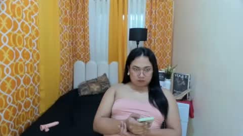 Snapshot of bigcocklexie chatting on May 16, 11:25 pm BABY LEXIE online show from May 16, 11:25 pm